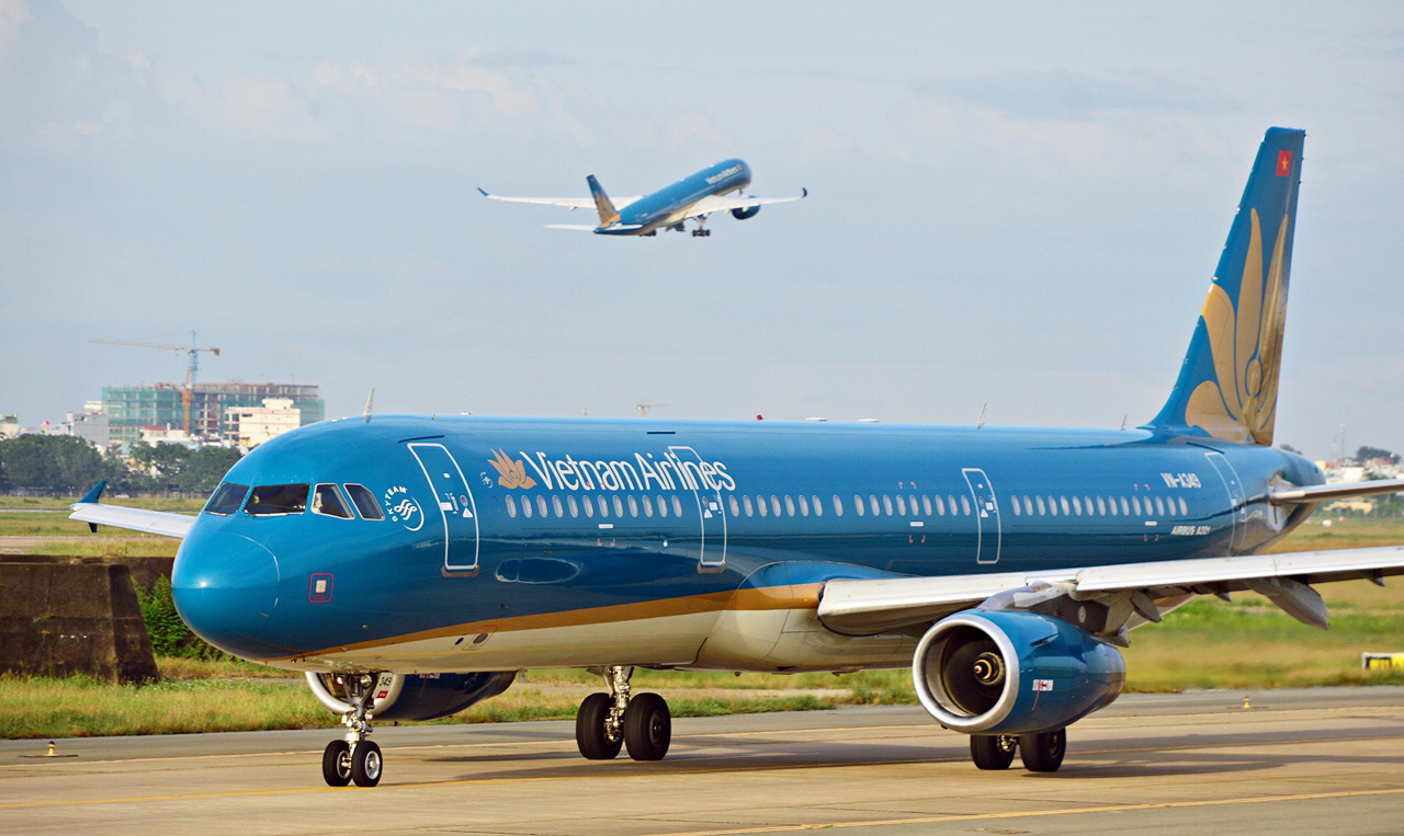Third flight brings home Vietnamese citizens from Ukraine licensed
